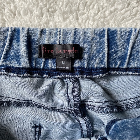 Acid wash Jean style jeggings - Picture 2 of 3